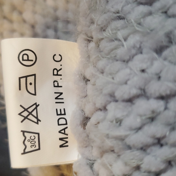 Janice Sweater - Picture 5 of 8